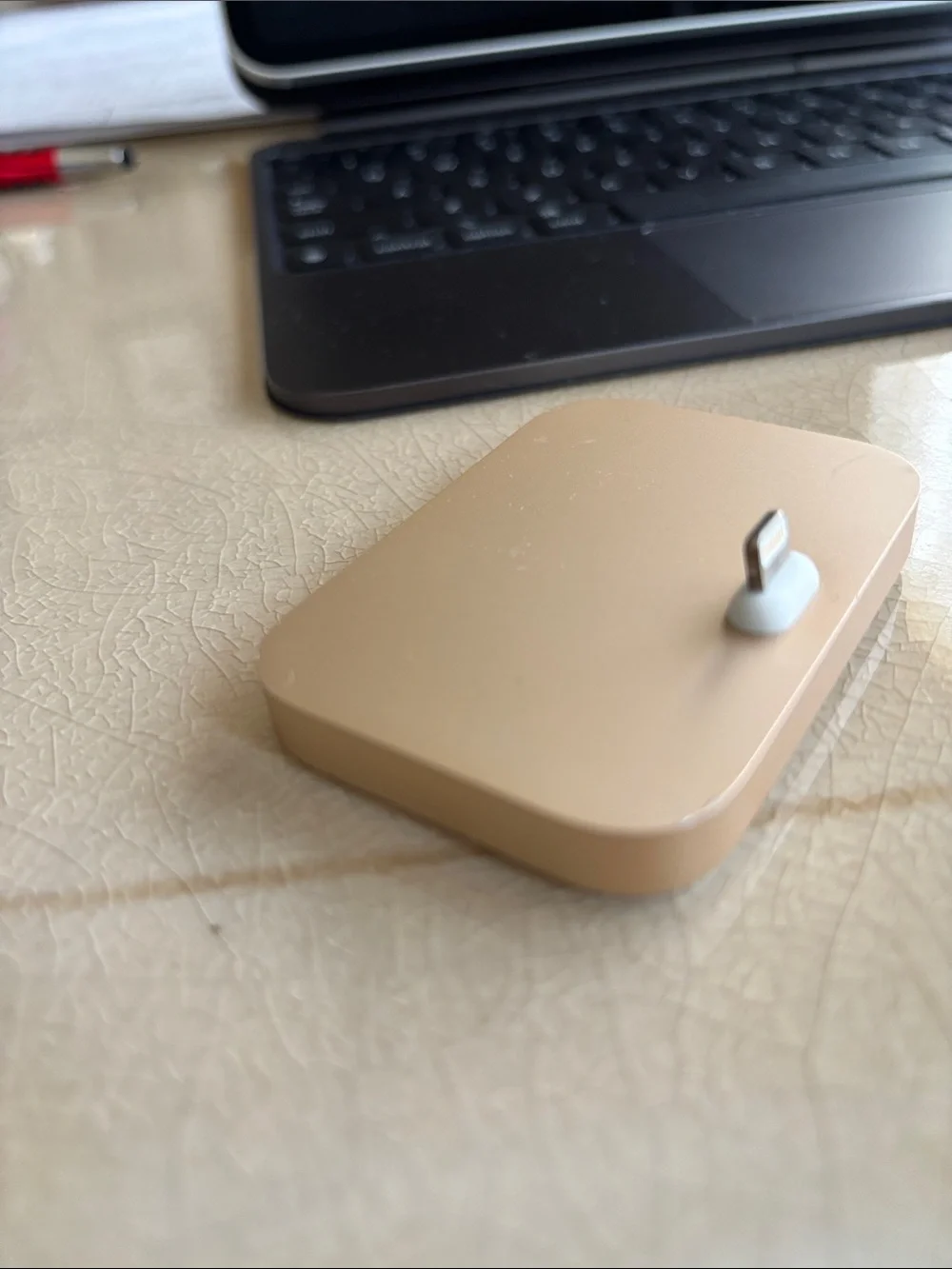 Official Apple Rose Gold Lightning Dock Charging Stand